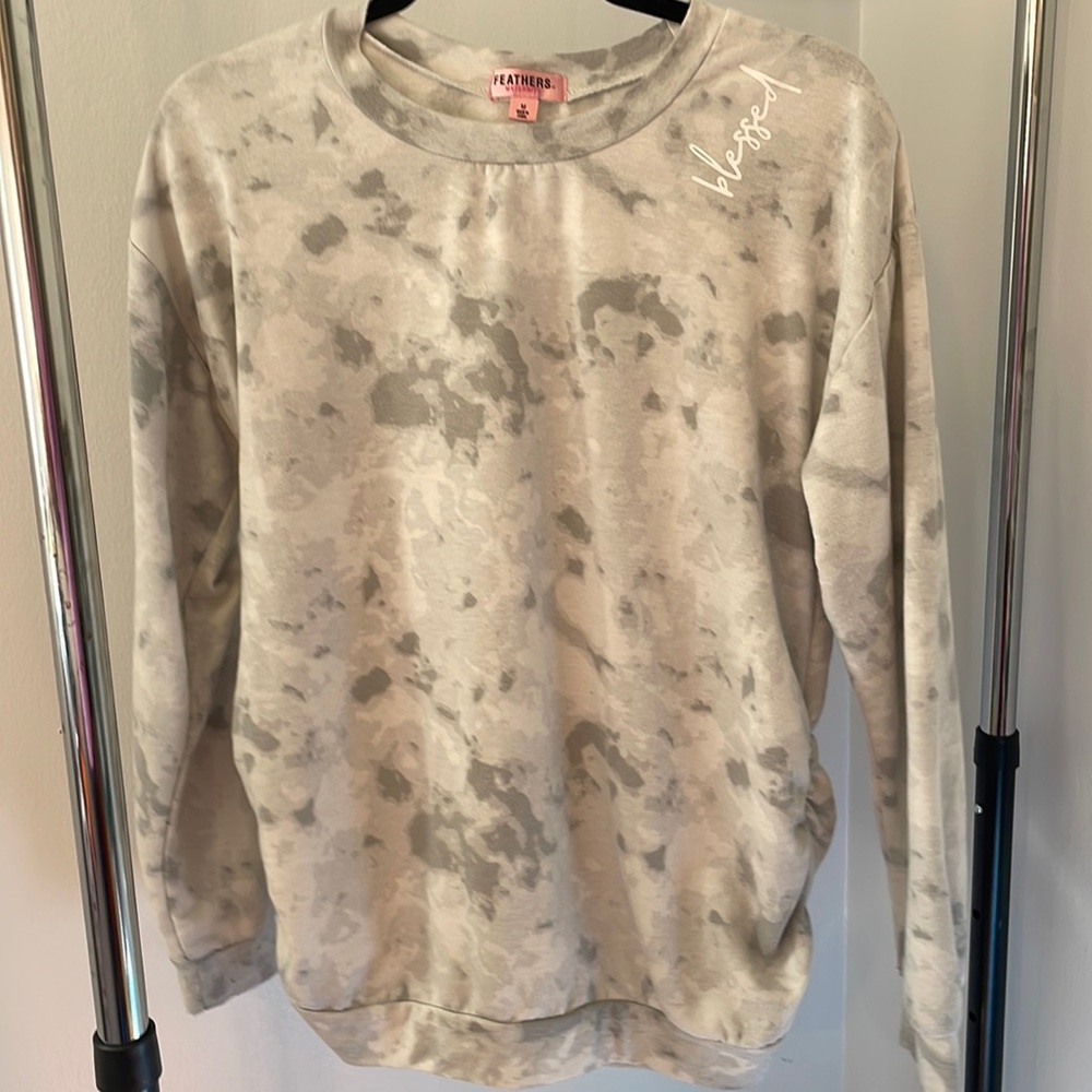 Feathers Maternity sweatshirt l, white and gray camo, “blessed” on neck, size M